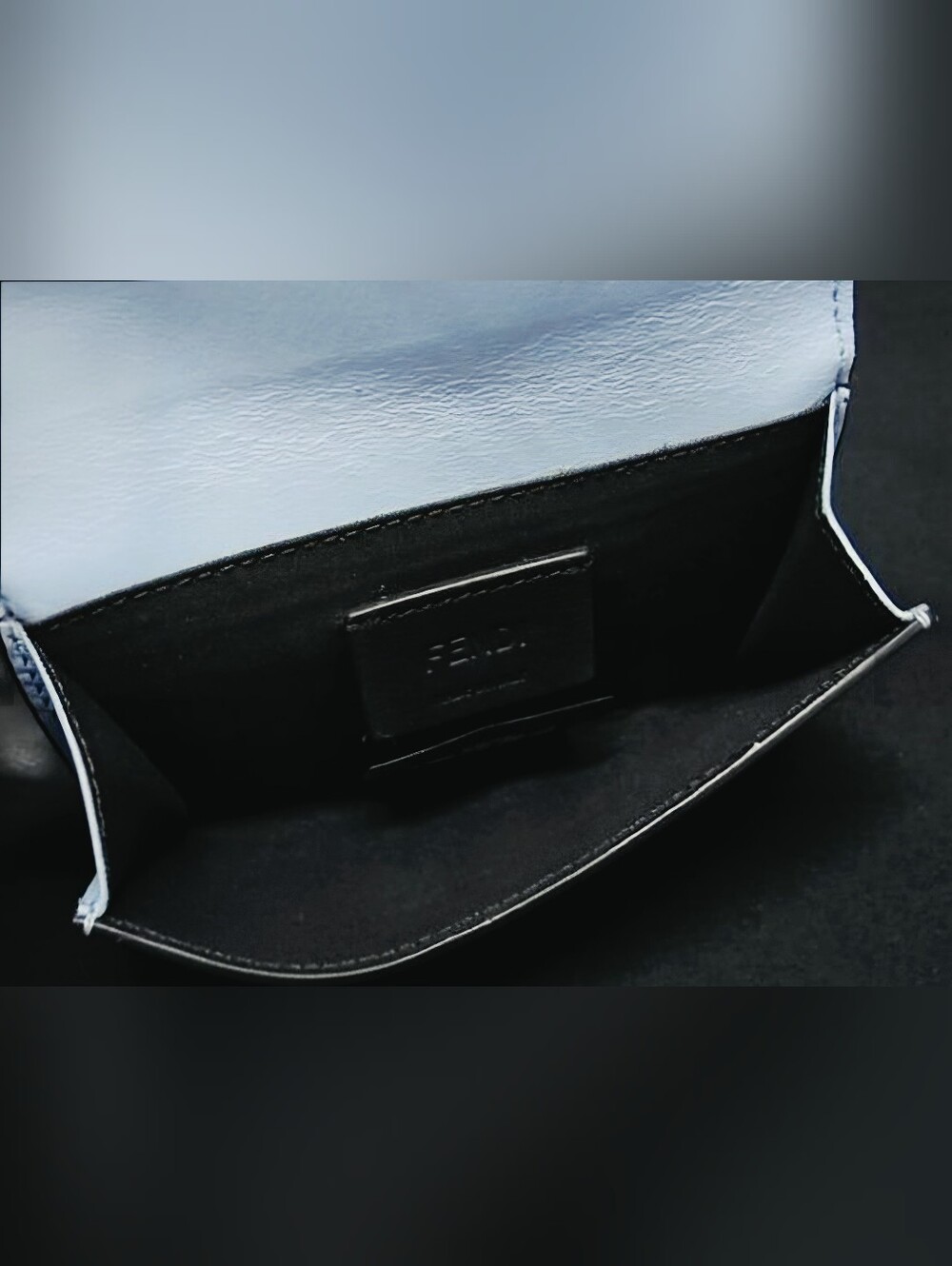 Fendi Roma Blue Leather Card Holder - Picture 6 of 11